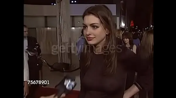 XXX Anne Hathaway in her infamous see-through top energiefilms