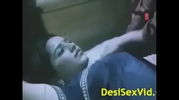 XXX Indian Bhabhi Hot Suhagraat Vidéo Première fois Films énergétiques