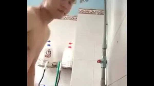 XXX Vietnamese gay big butt shower energetických filmov