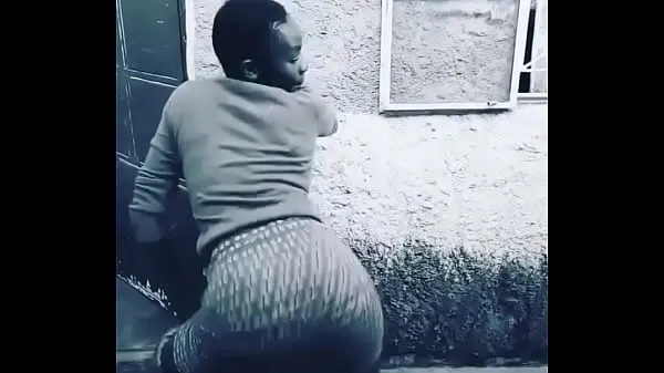 XXX Danse africaine jeune fille Films énergétiques