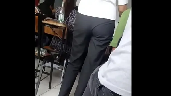 XXX Spying on the ass of my school teacher energijski filmi