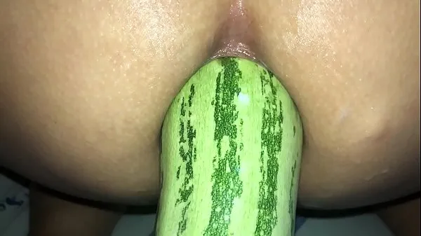 XXX extreme anal dilation - zucchini energiefilms