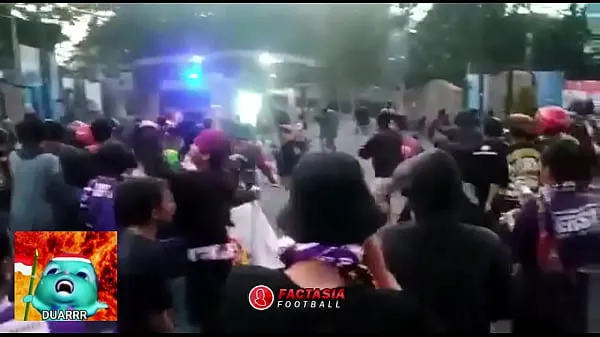 XXX THIS IS A FIGHT BETWEEN SUPPORTERS Part 1 enerji Filmi