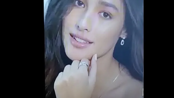 XXX Liza with a tribute soberano energifilmer