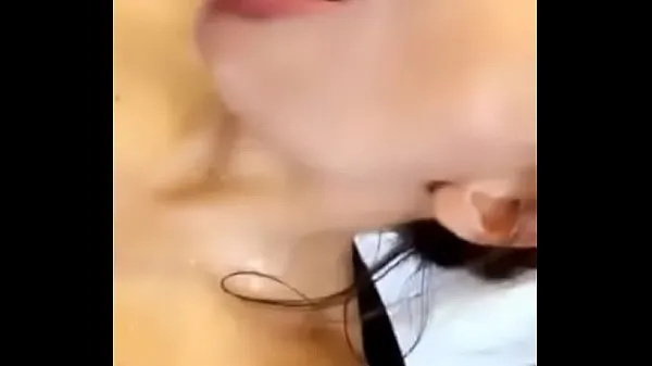 XXX Alone at home practicing oral phim năng lượng