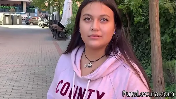 XXXAn innocent Latina teen fucks for money能源电影