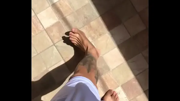 XXX Walking without underwear after training 에너지 영화