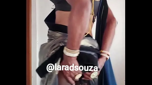 XXX Indian crossdresser slut Lara D'Souza sexy video in lycra saree part 2 Filem tenaga