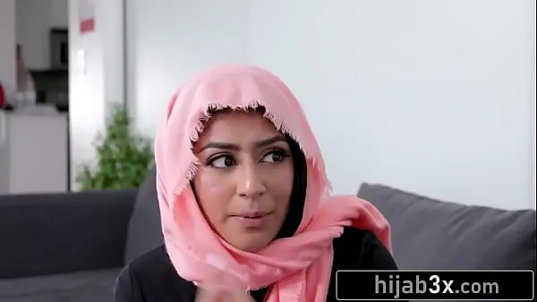 XXX Hot Muslim Teen Must Suck & Fuck Neighbor To Keep Her Secret (Binky Beaz energifilmer