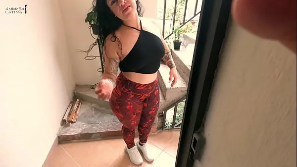 XXX I fuck my horny neighbor when she is going to water her plants filmy energetyczne