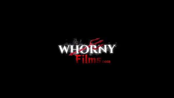 XXX WHORNY FILMS Gangbang inversé Superbes filles partageant une grosse bite Films énergétiques